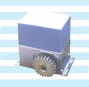 L200.gear.jpg (9758 字节)